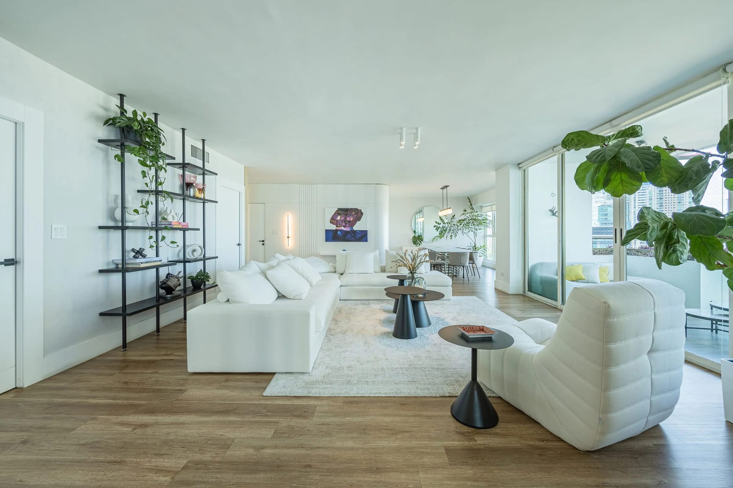 Apartamento de líneas curvas